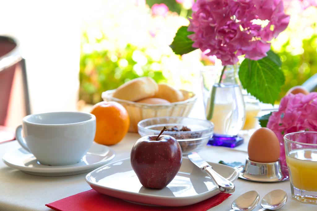Hotel San Filis San Felice del Benaco Ngoại thất bức ảnh