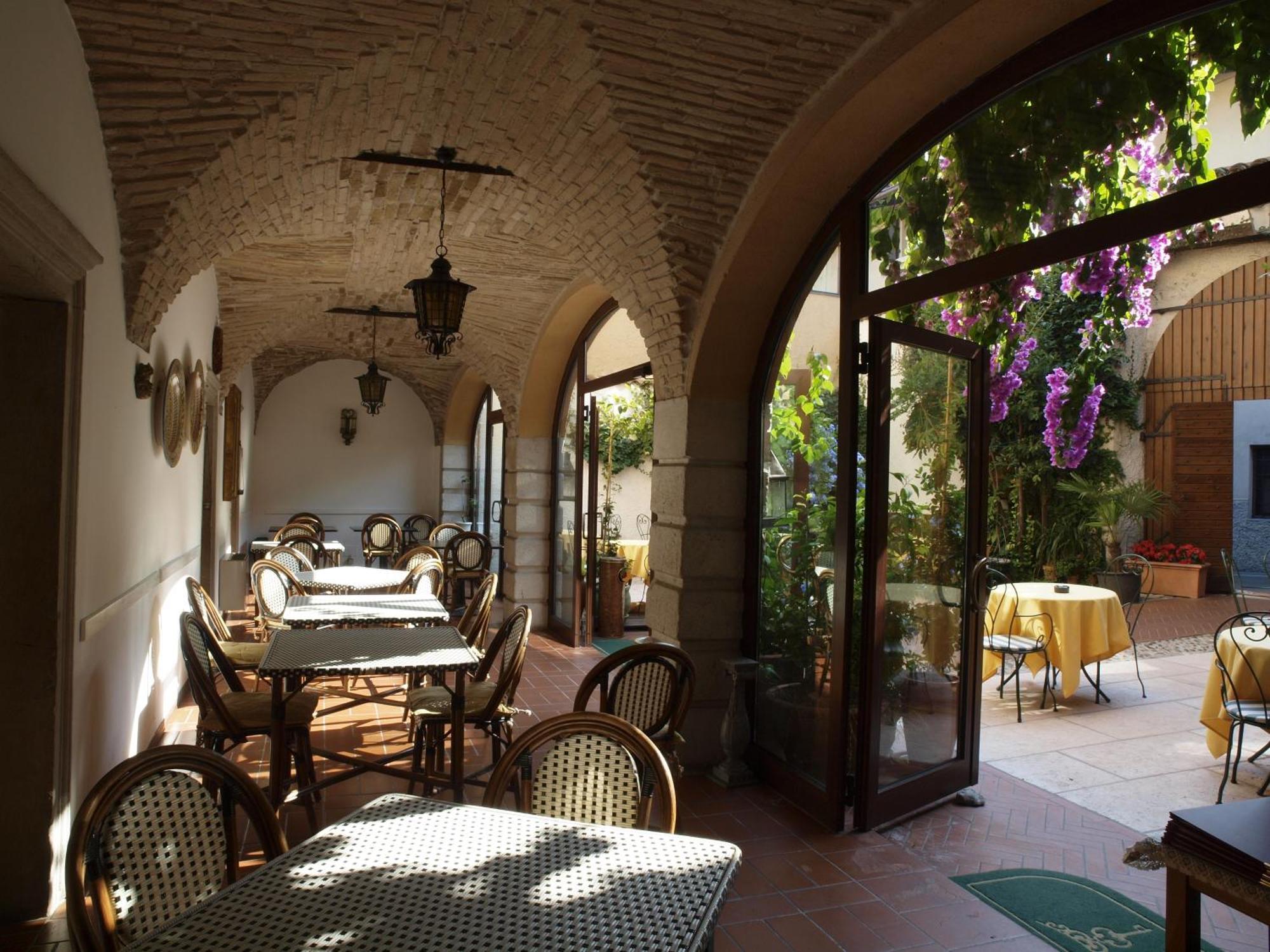 Hotel San Filis San Felice del Benaco Ngoại thất bức ảnh