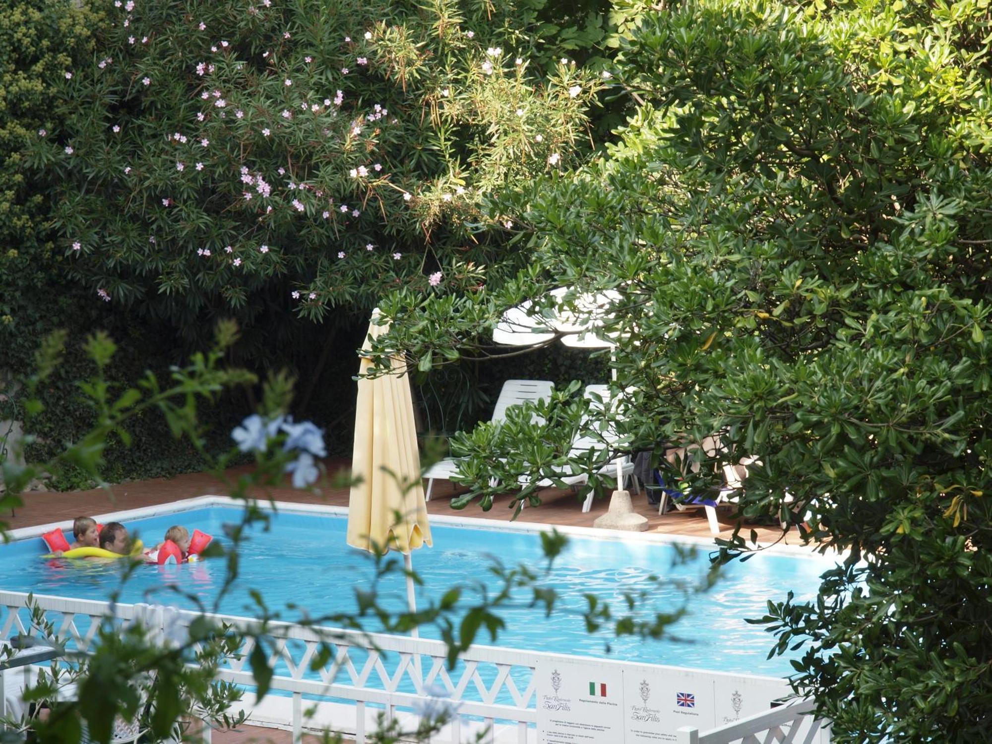 Hotel San Filis San Felice del Benaco Ngoại thất bức ảnh